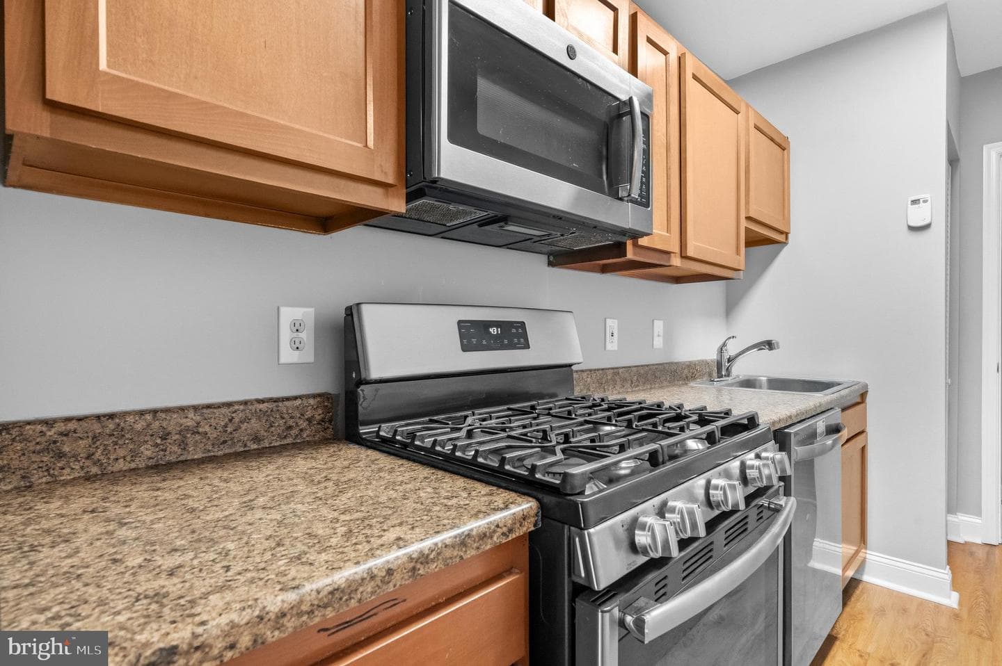 2204 16th Street SE photo 3