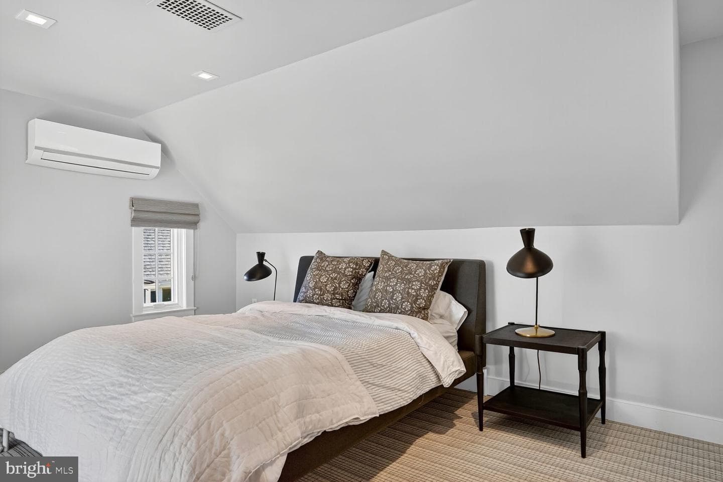4509 Lowell Street NW photo 41