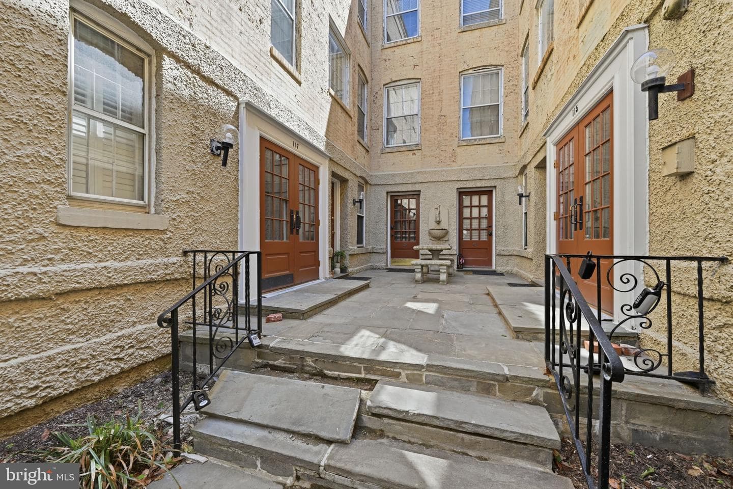 117 E Street SE #302 photo 24