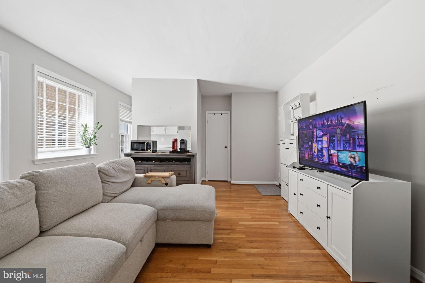 117 E Street SE #302 photo 9