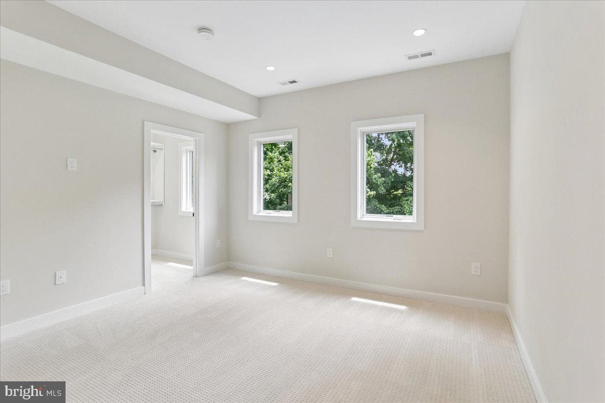 3929 Fulton Street NW #a photo 22