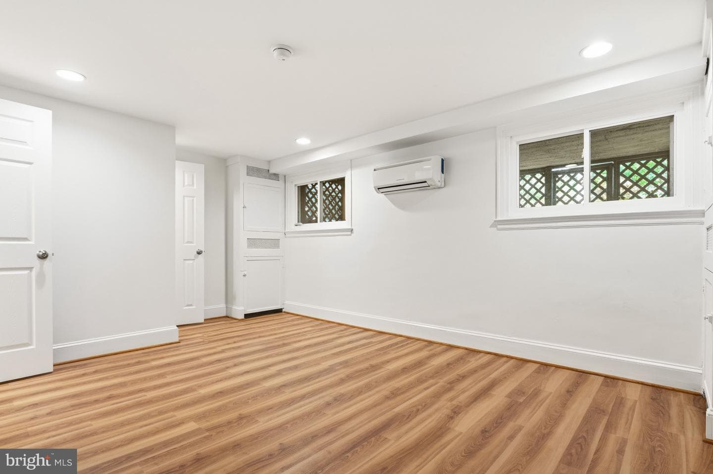 2442 39th Street NW photo 21
