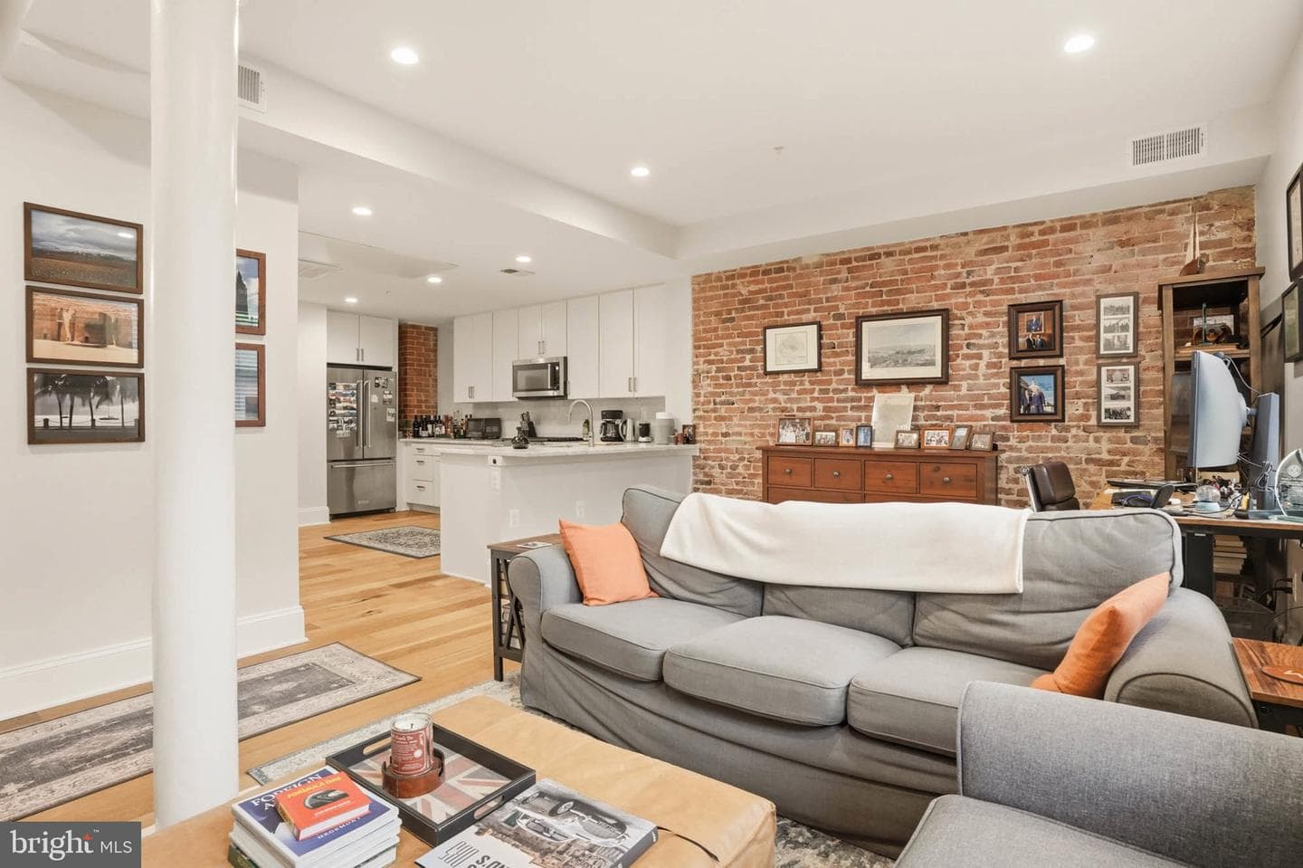 819 D Street NE #4 photo 22