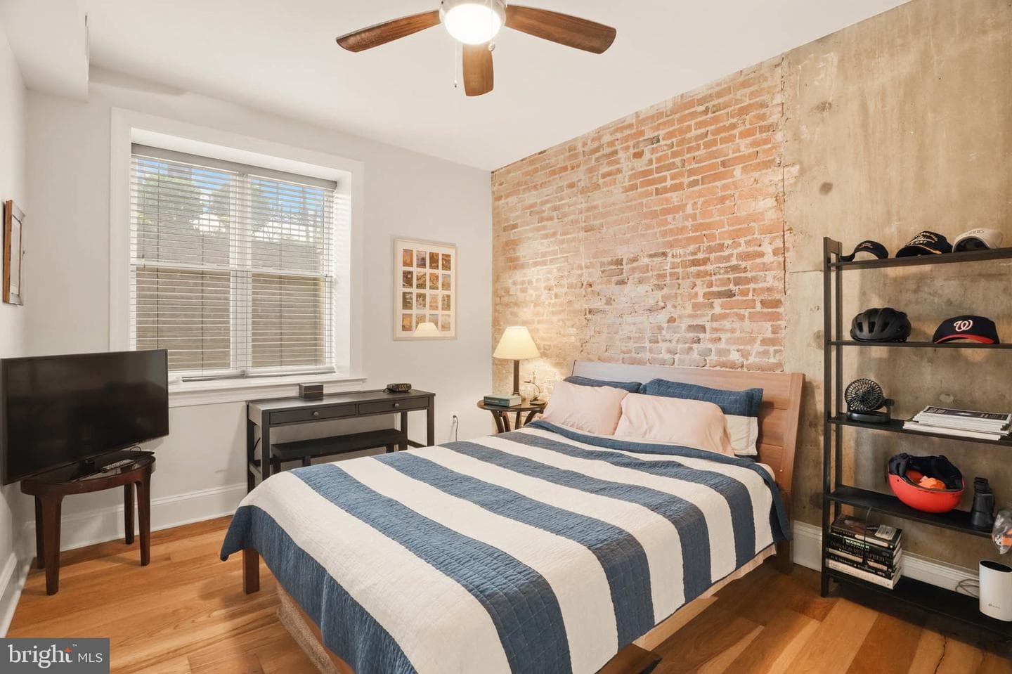 819 D Street NE #4 photo 23