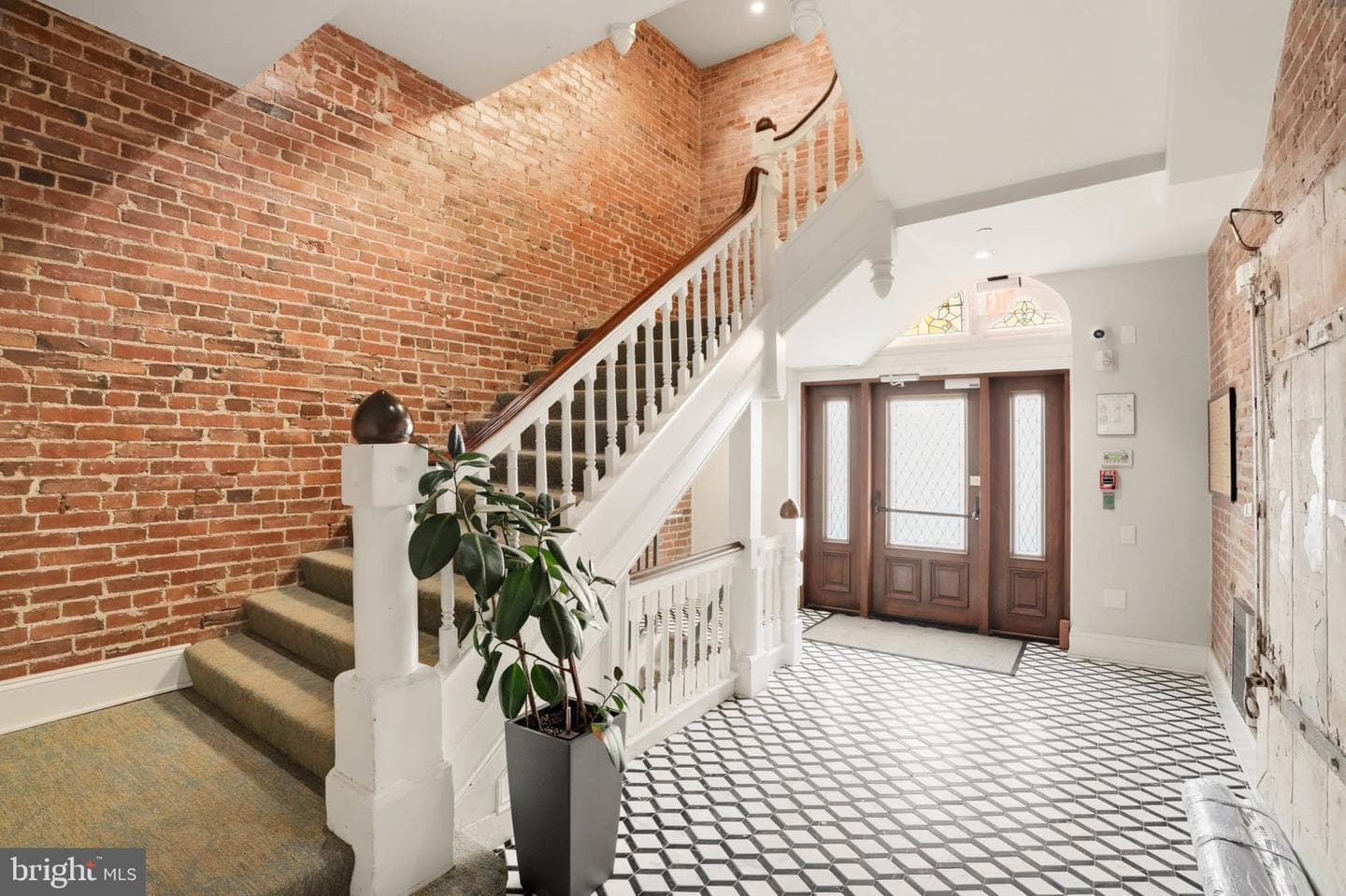 819 D Street NE #4 photo 8