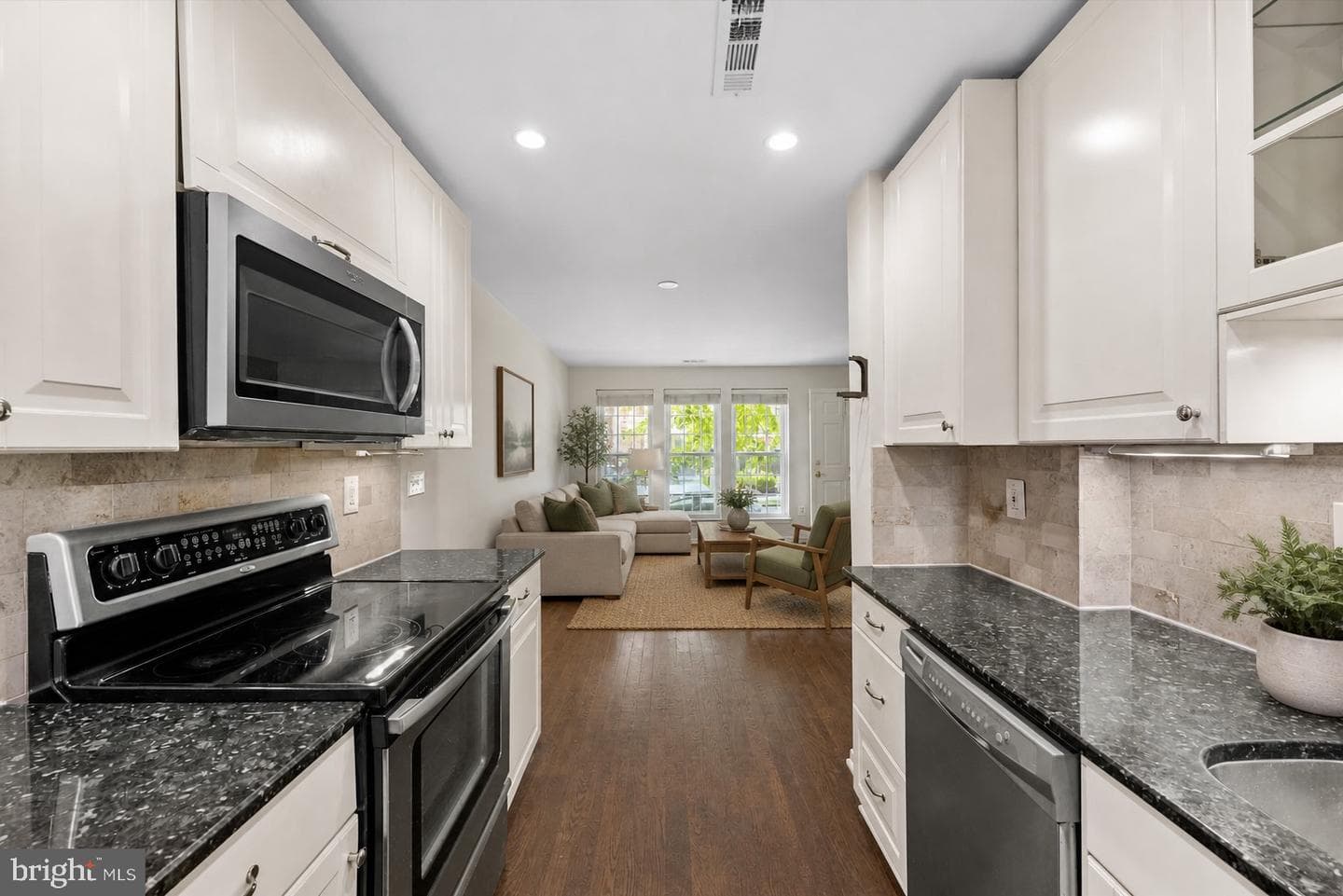 1105 Harvard Street NW #f photo 5