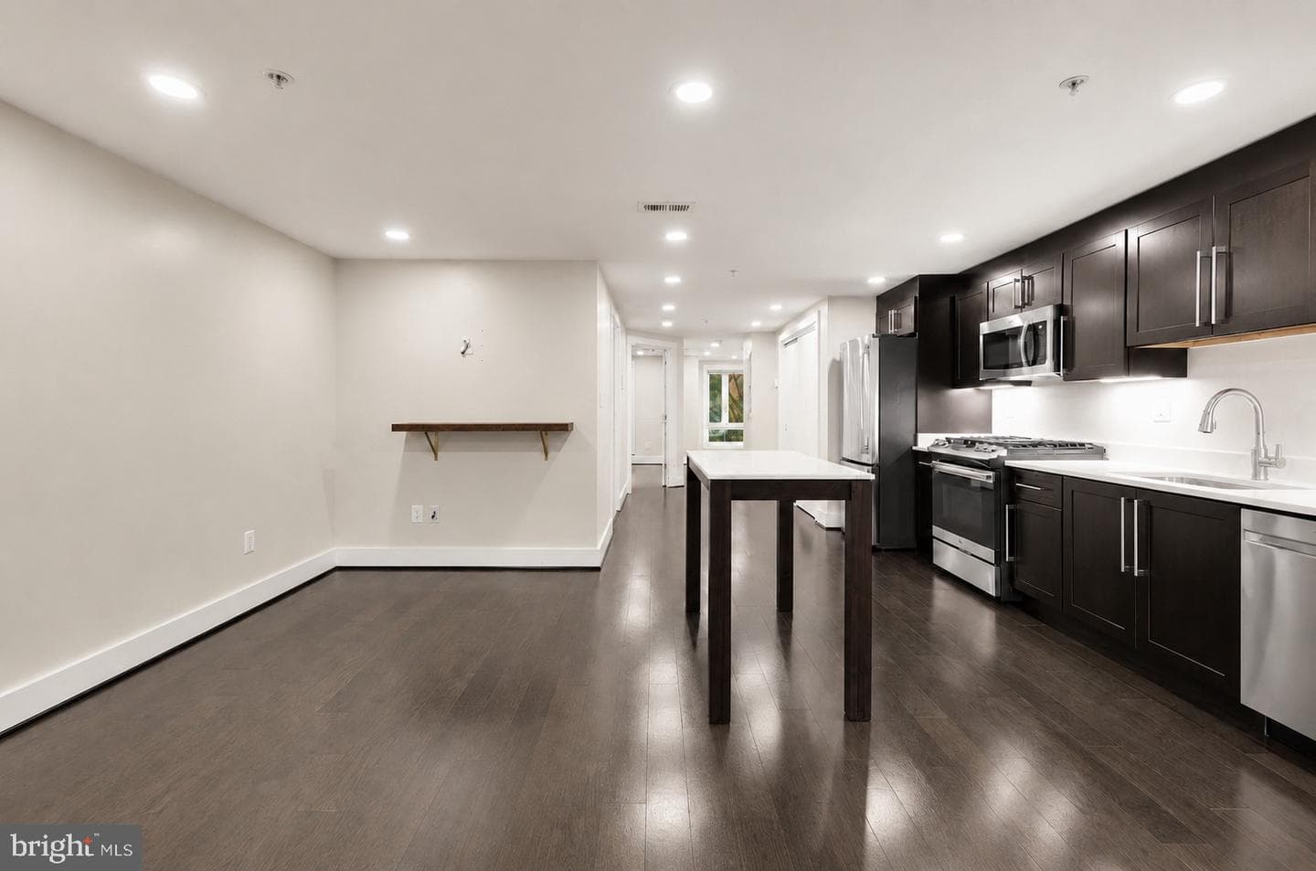 1331 K Street SE #102 photo 17