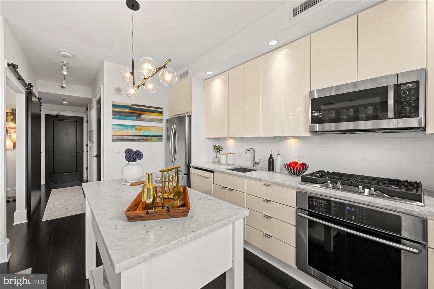 1011 M Street NW #506 photo 7