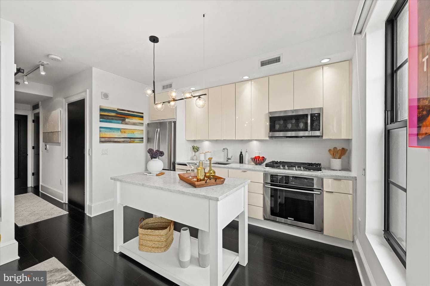 1011 M Street NW #506 photo 9