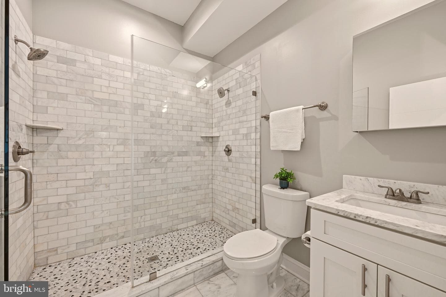 1824 D Street NE #3 photo 15