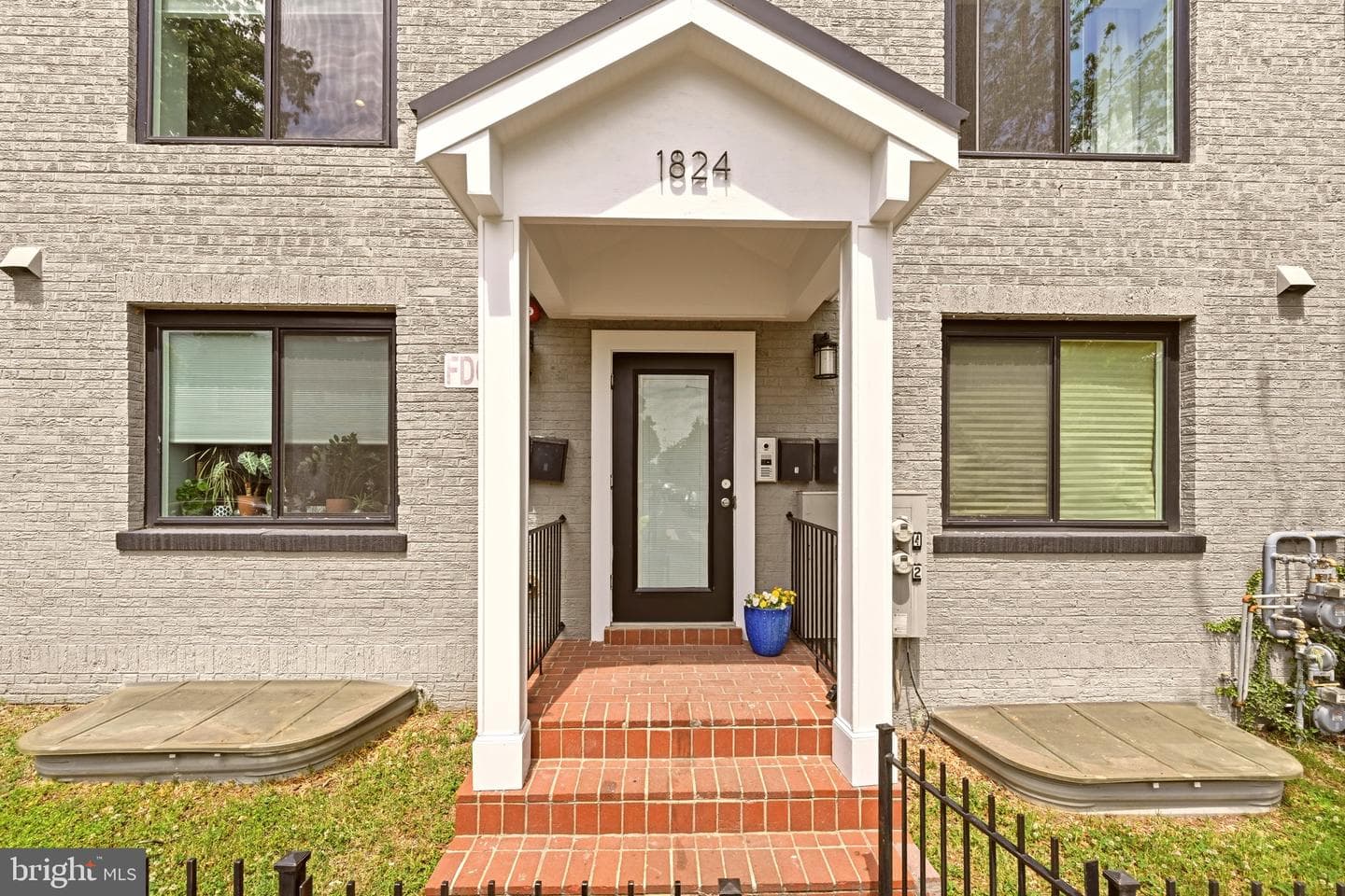 1824 D Street NE #3 photo 2