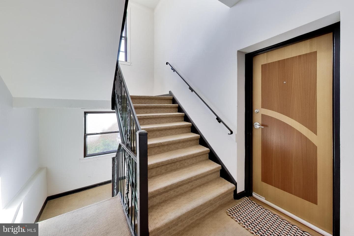 116 N Carolina Avenue SE #204 photo 7