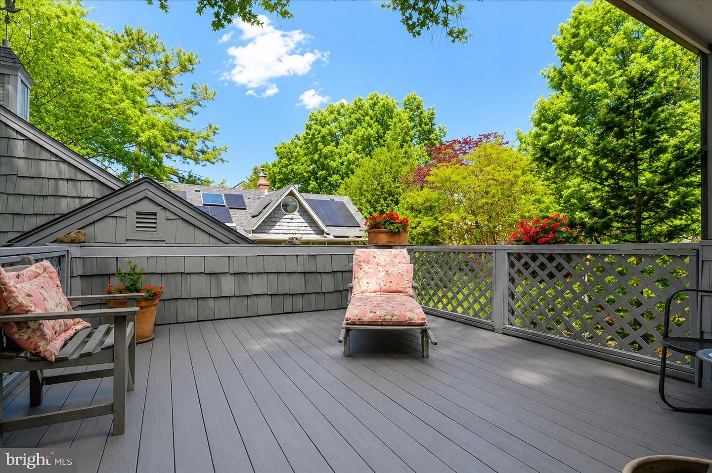 5420 Macarthur Boulevard NW photo 37