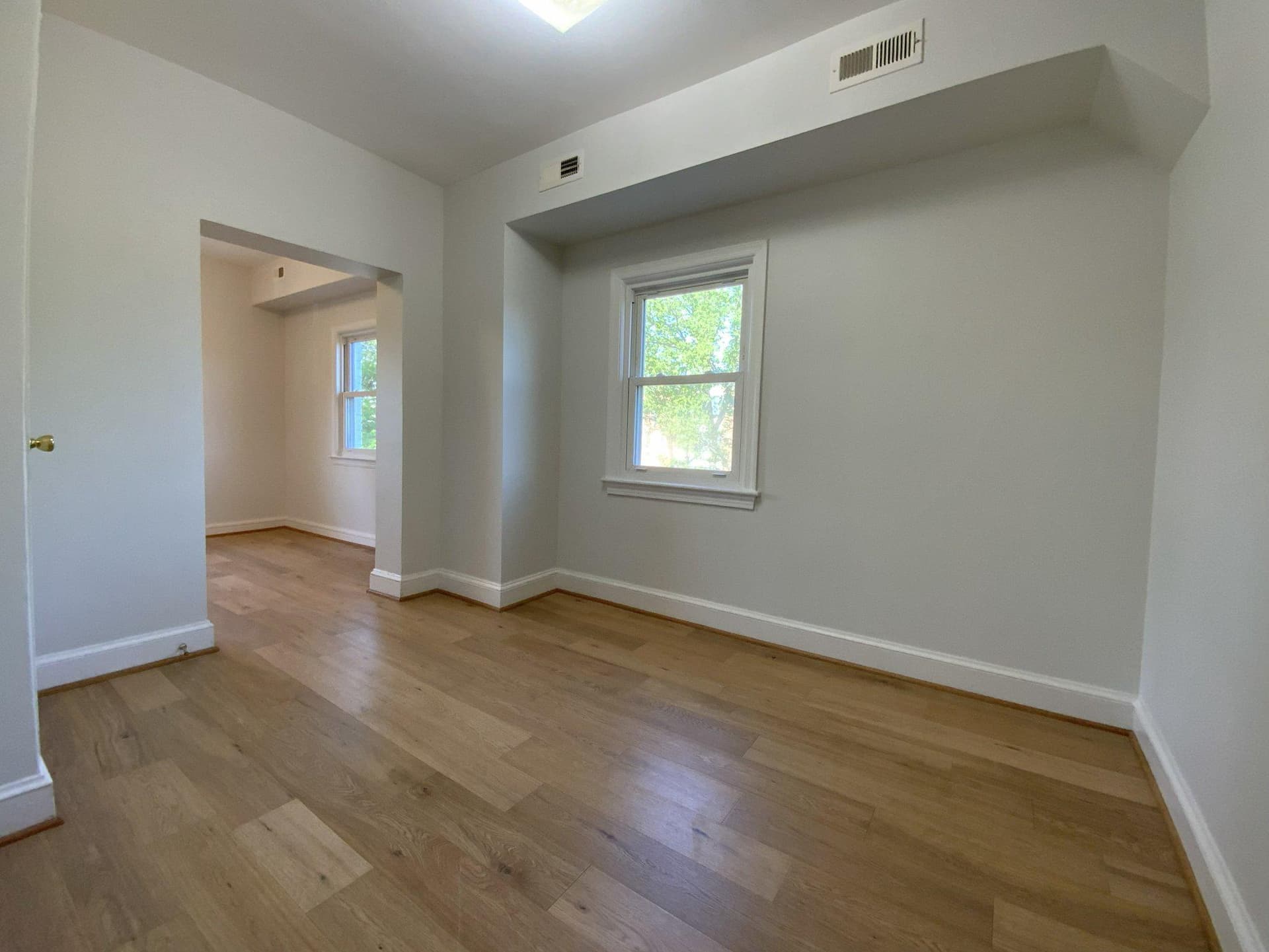 1772 E Street NE photo 13