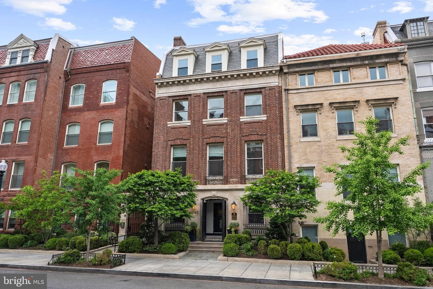 1745 N Street NW #404 photo 2