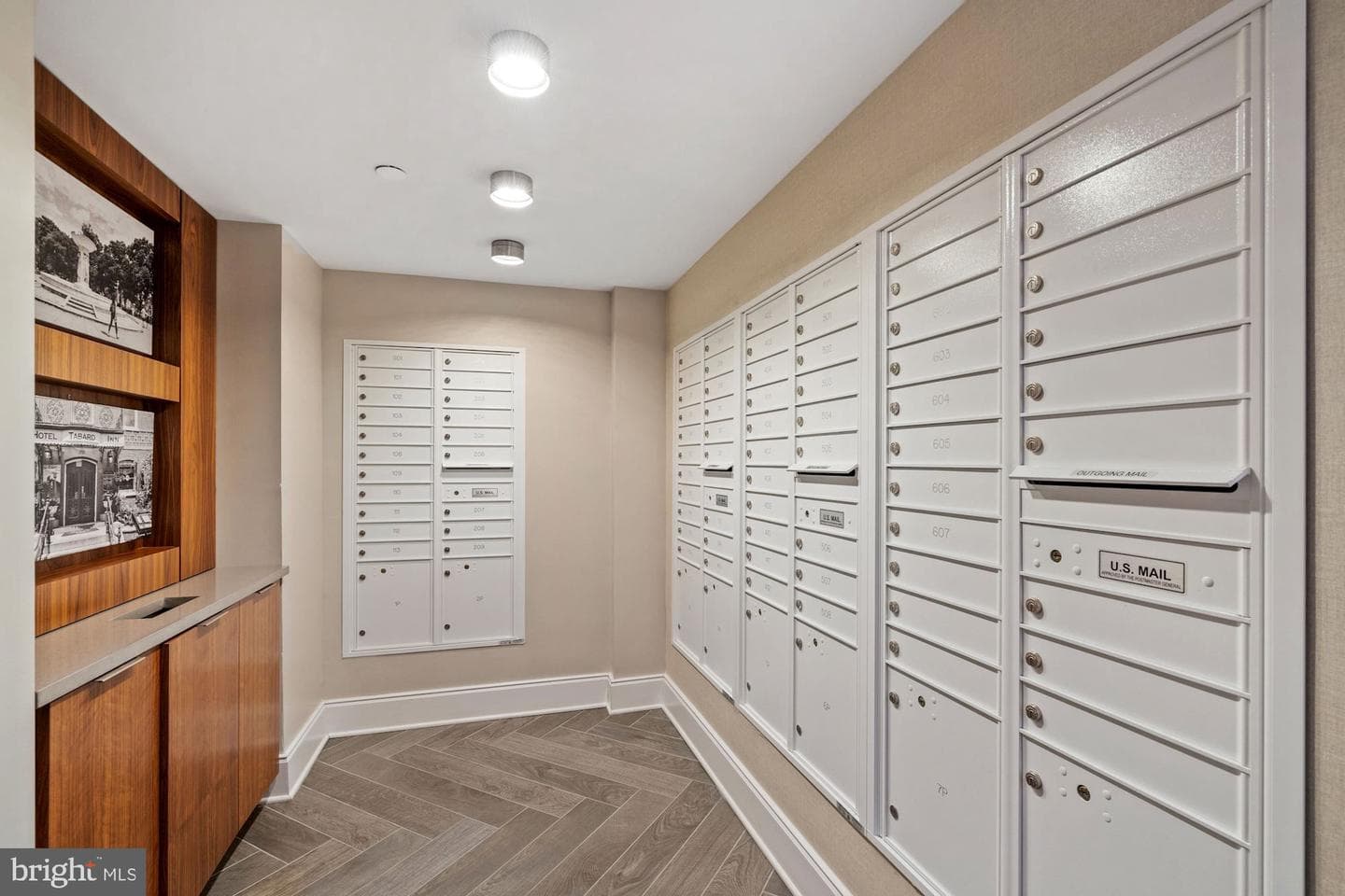 1745 N Street NW #404 photo 29