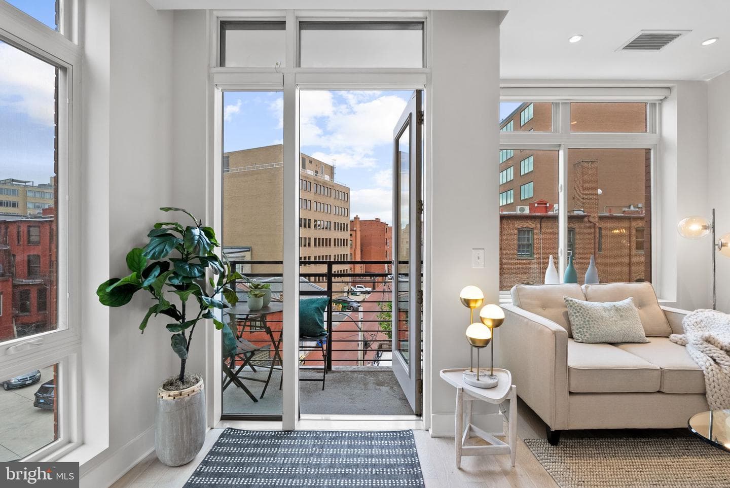 1745 N Street NW #404 photo 5