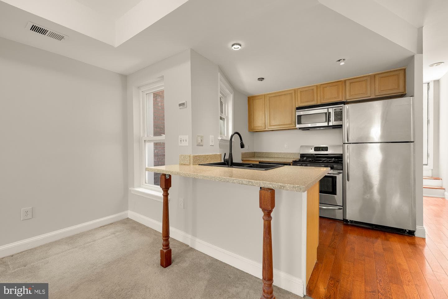 601 L Street NE photo 28