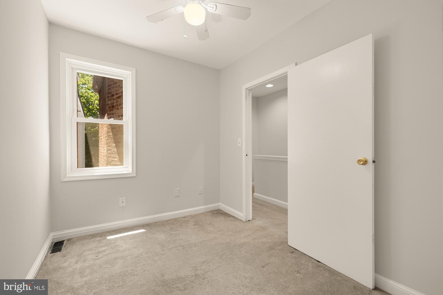 601 L Street NE photo 40