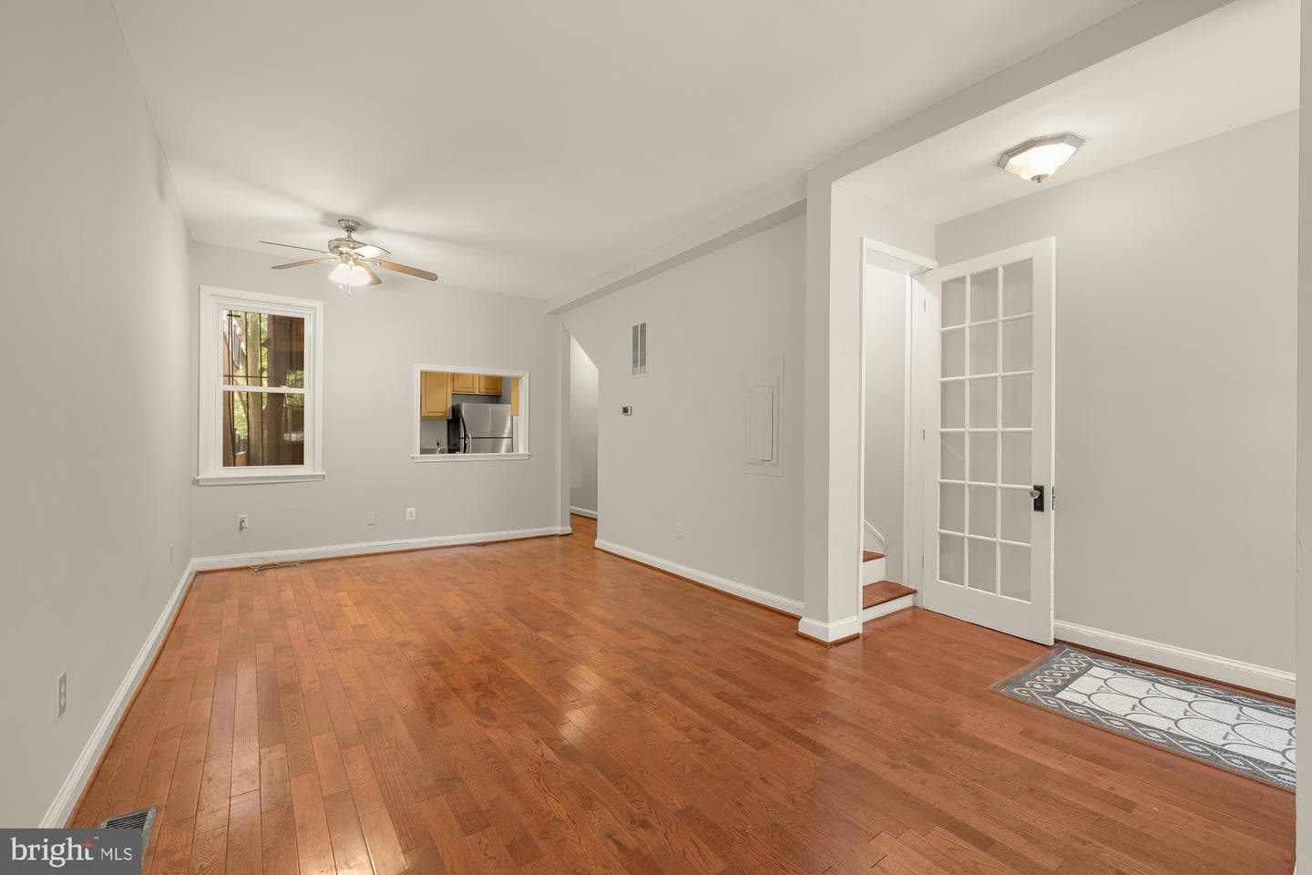 601 L Street NE photo 8