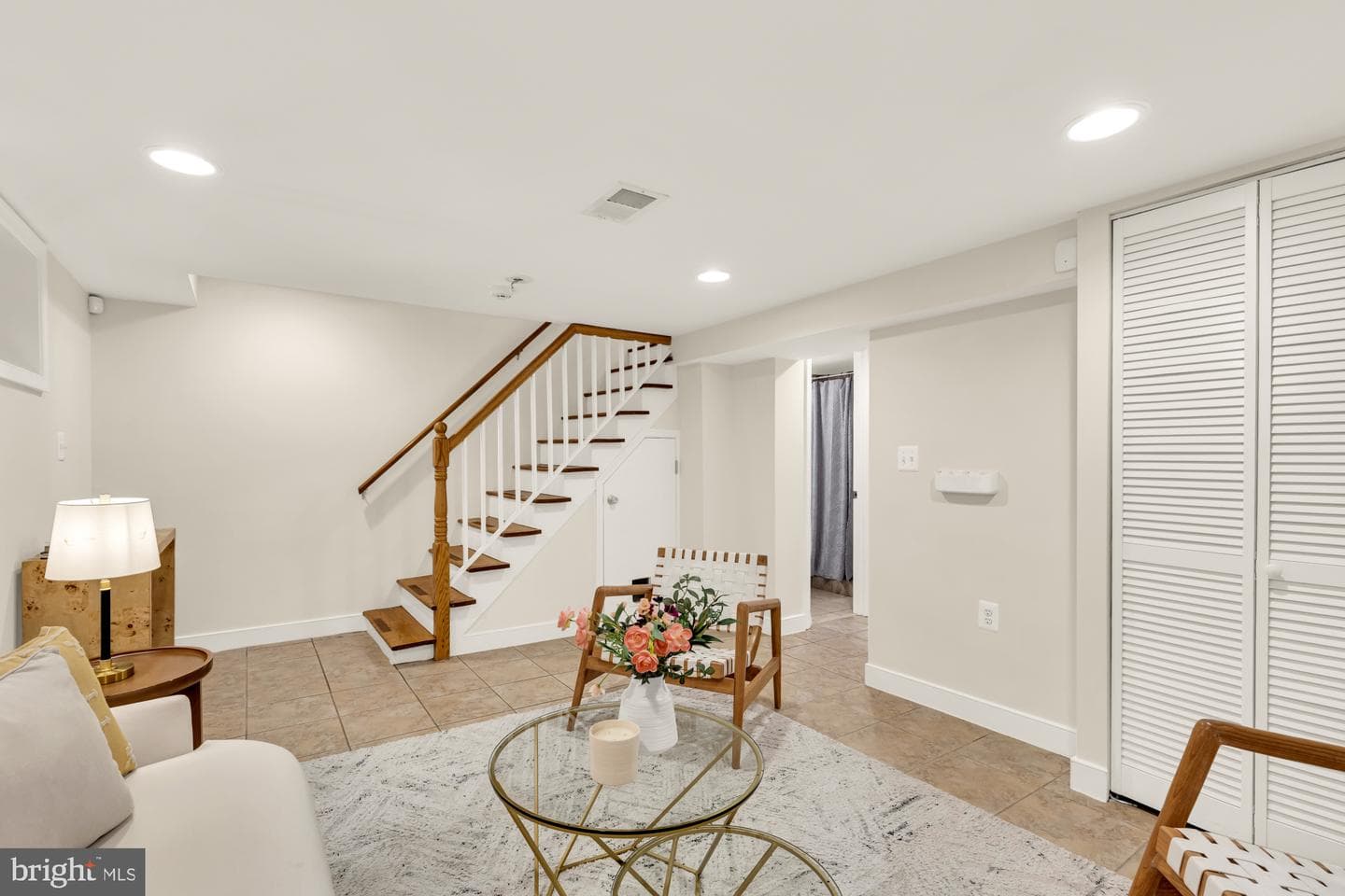 1917 T Place SE photo 35