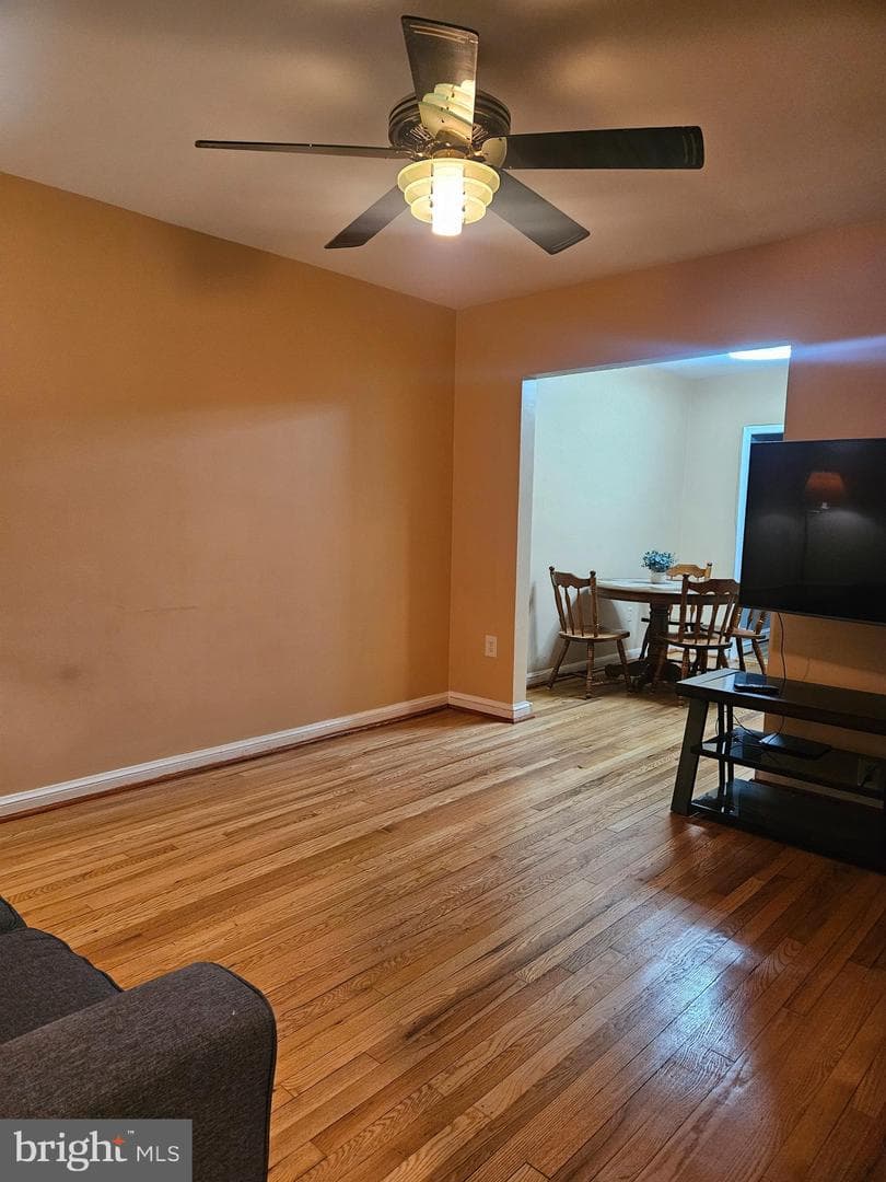 3443 Clay Street NE photo 13