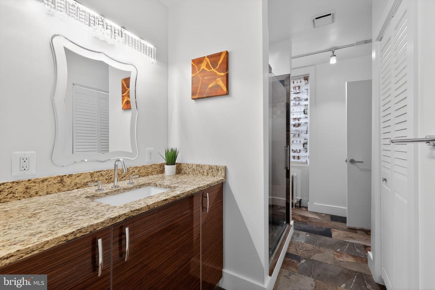 1725 17th Street NW #114 photo 21