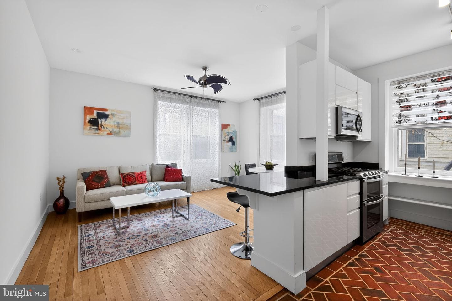 1725 17th Street NW #114 photo 3