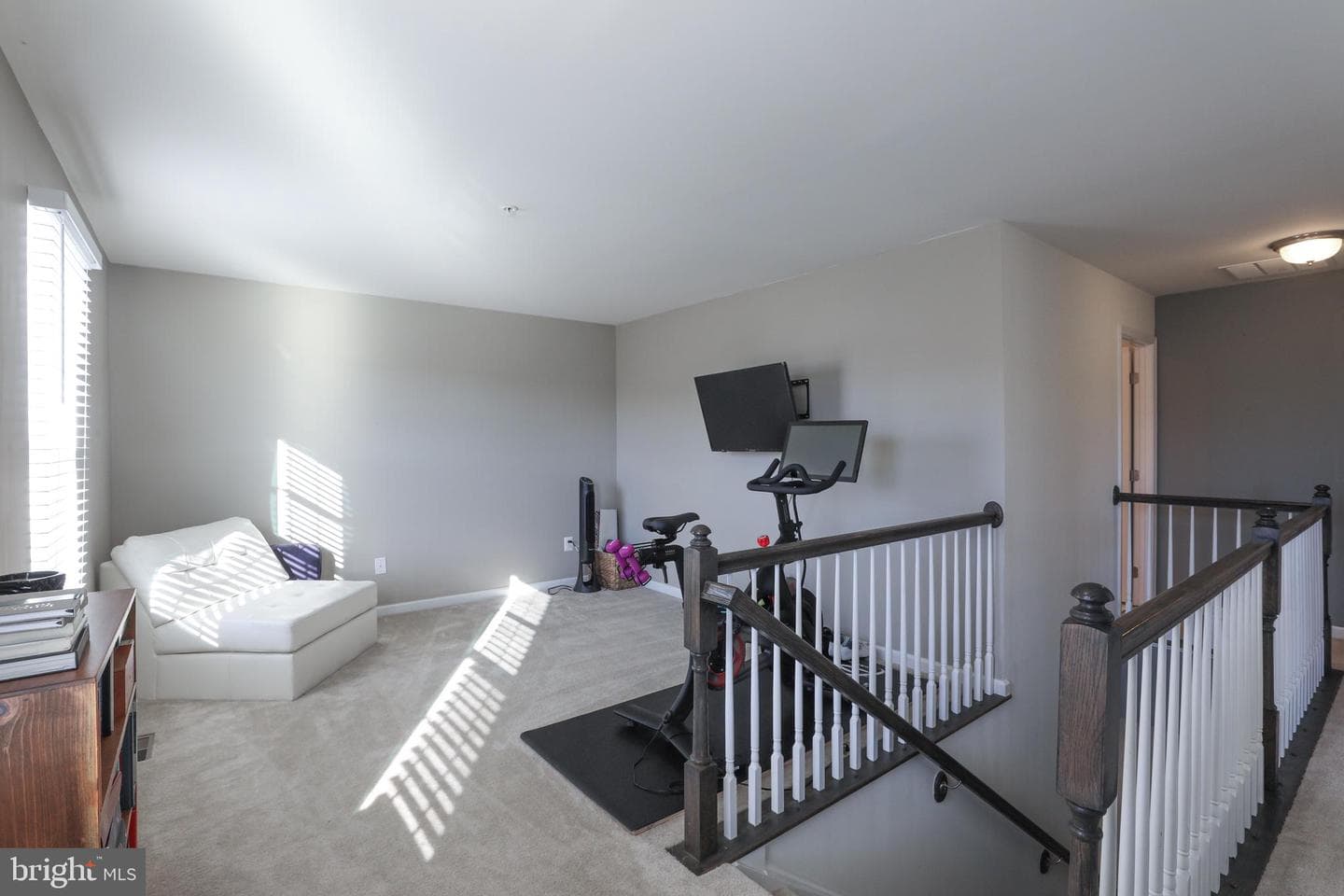 1024 Cook Drive SE photo 4