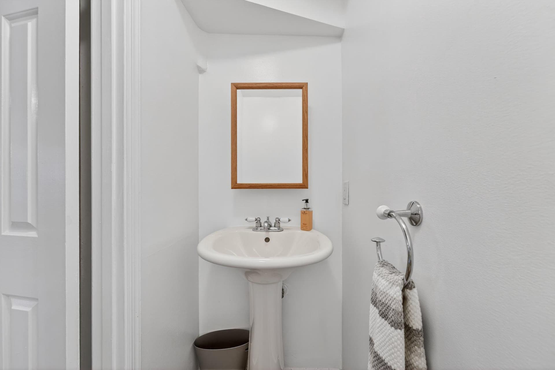 1107 Harvard Street NW #r photo 7