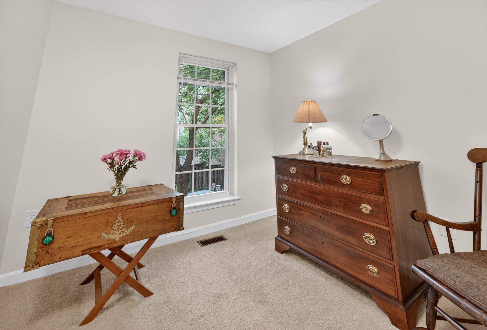 1107 Harvard Street NW #r photo 9