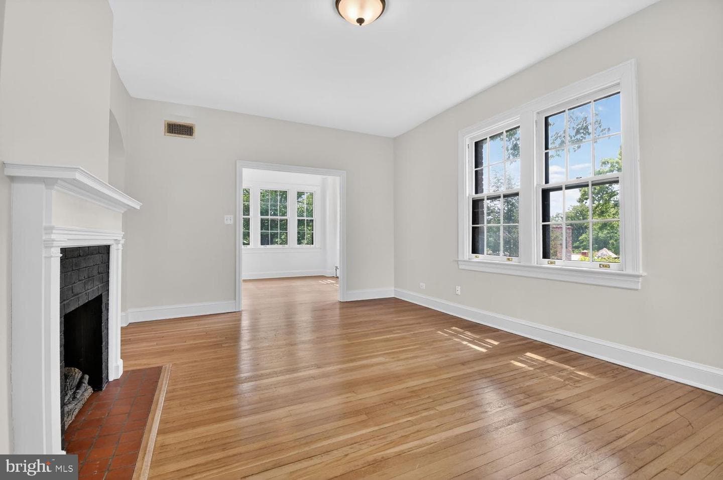 3016 Tilden Street NW #403 photo 4