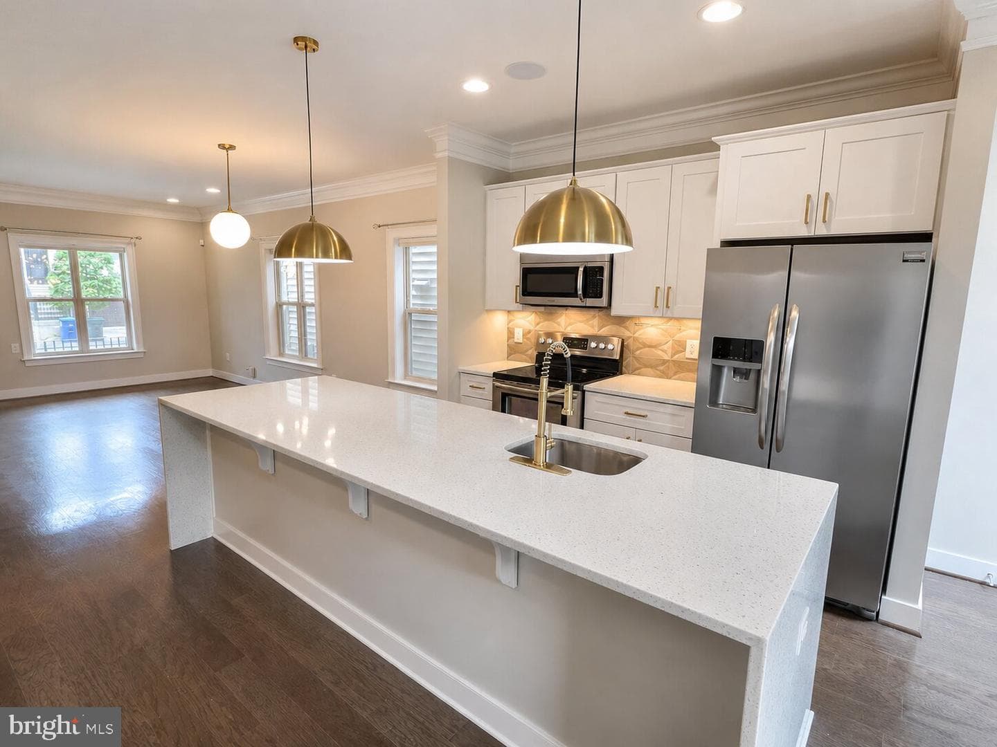 2179 Half Moon Place NE, Washington