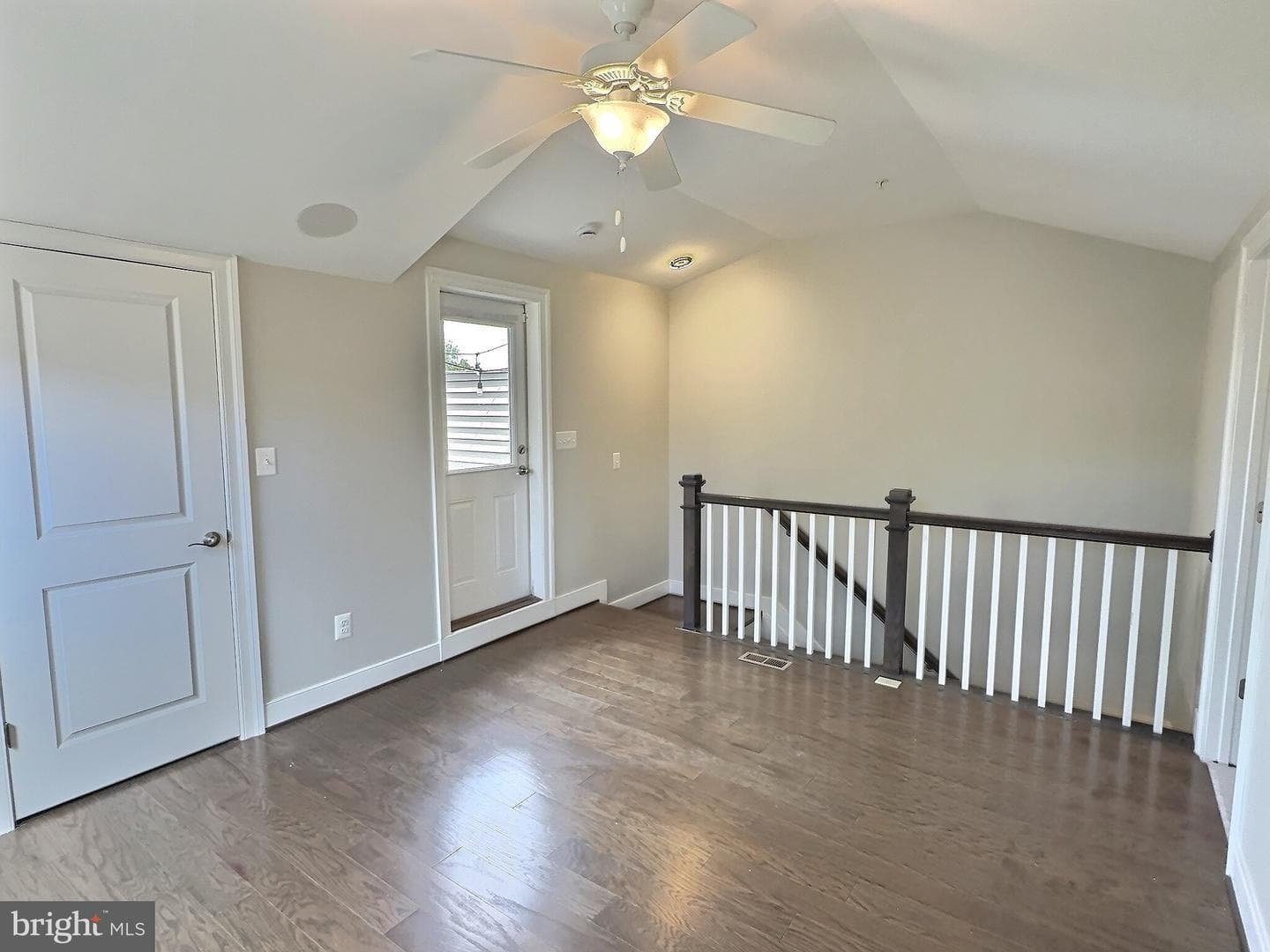 2179 Half Moon Place NE photo 11