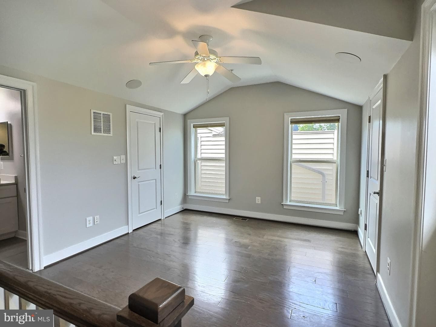 2179 Half Moon Place NE photo 12