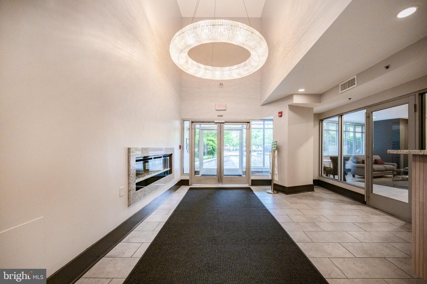 555 Massachusetts Avenue NW #506 photo 30