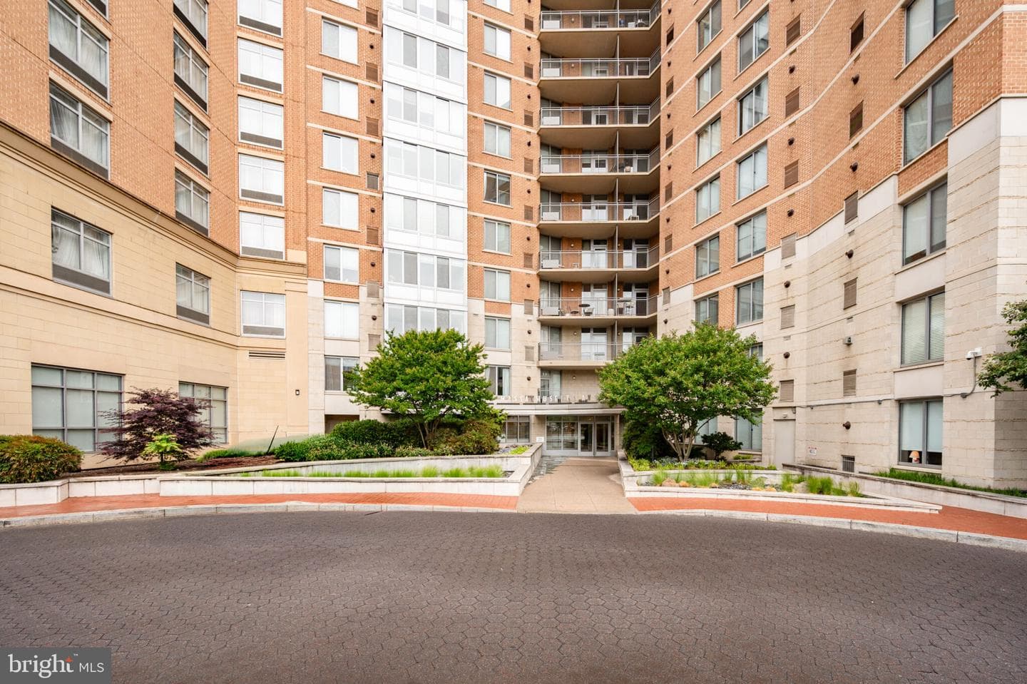 555 Massachusetts Avenue NW #506 photo 34