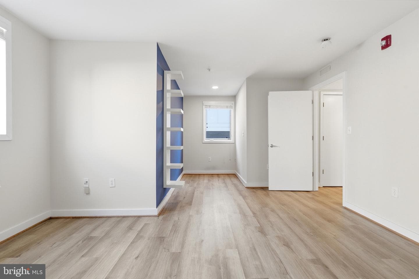 1423 Newton Street NW #104 photo 27