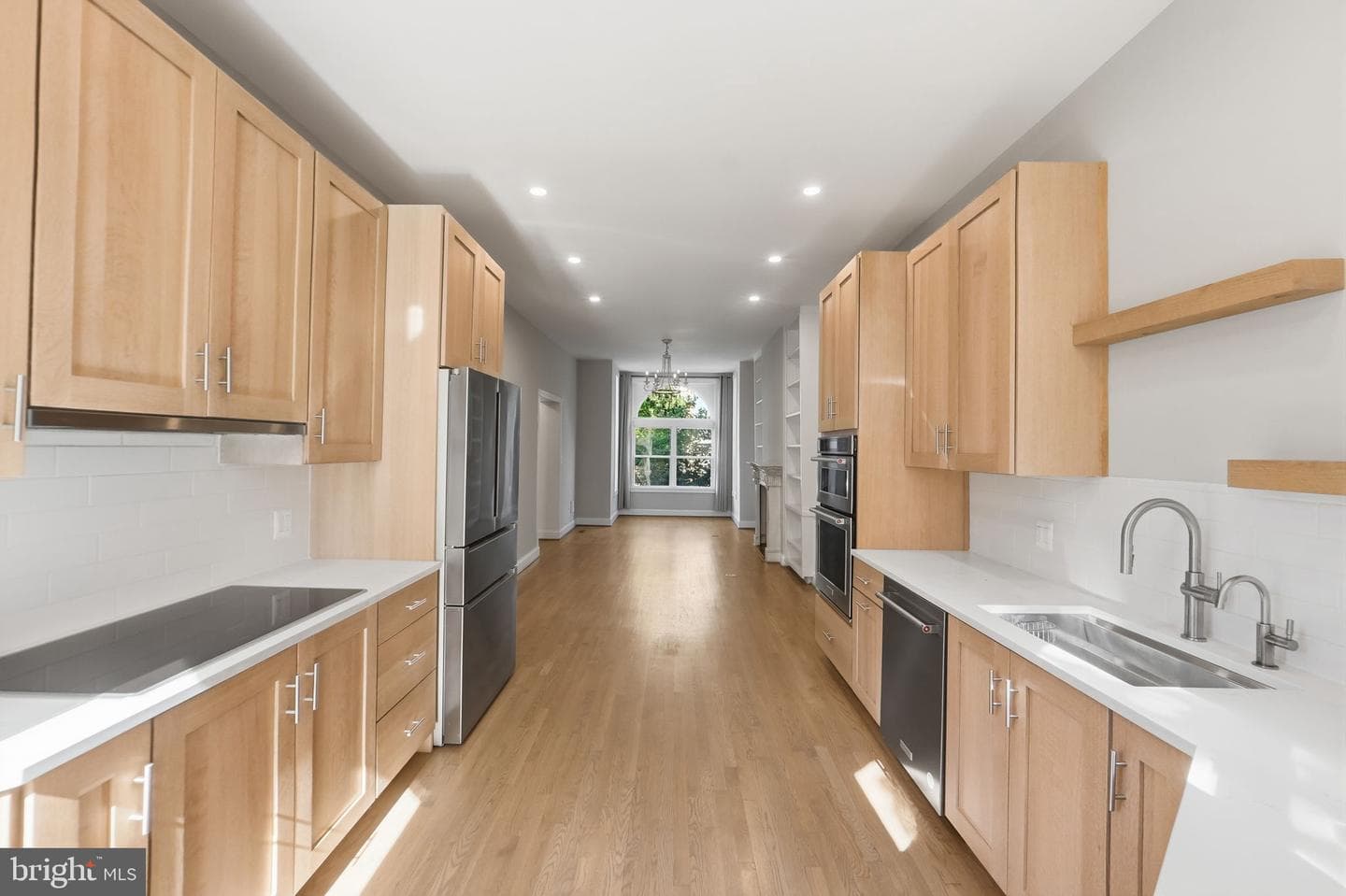 706 12th Street NE photo 12