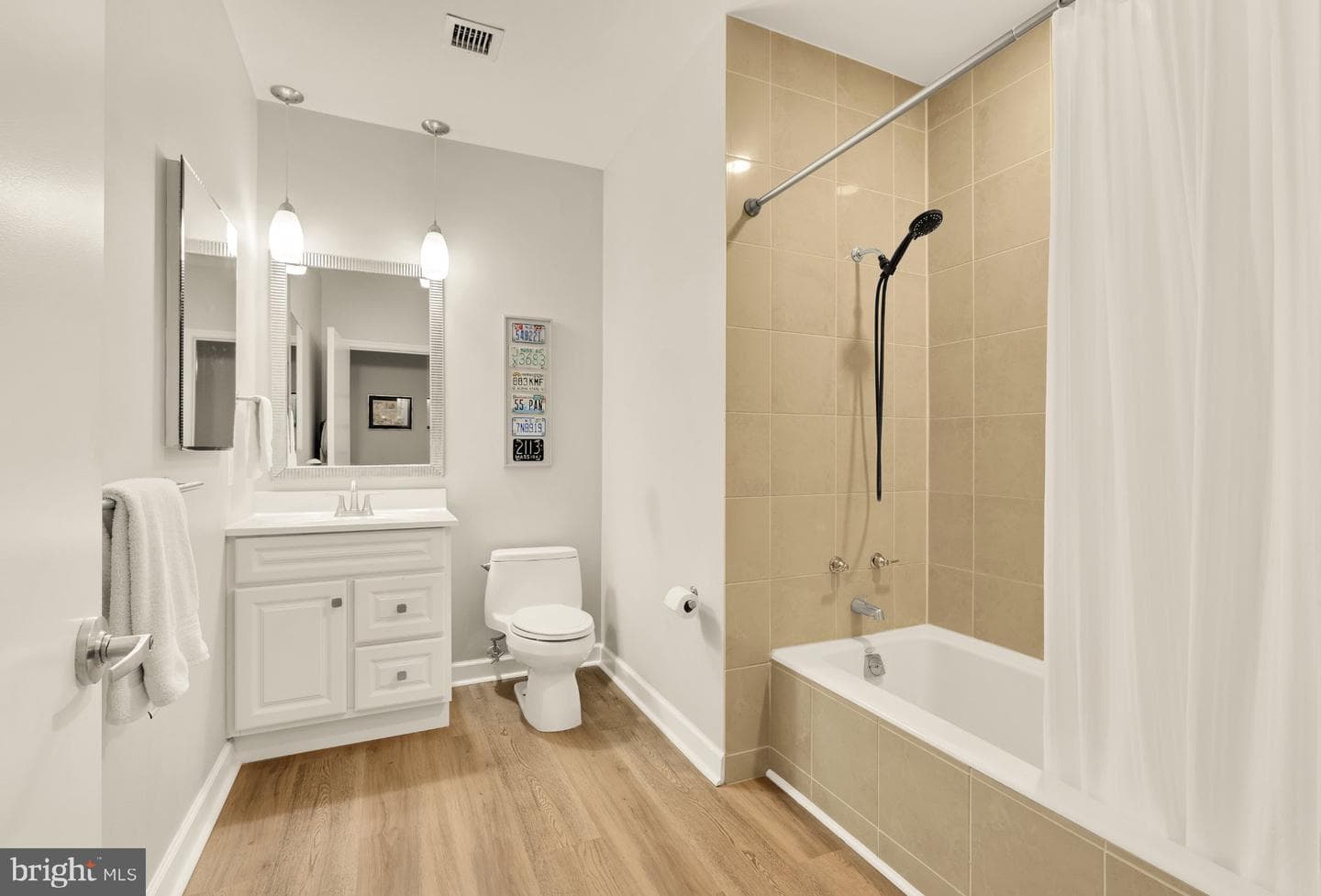 675 E St NW #350 photo 10