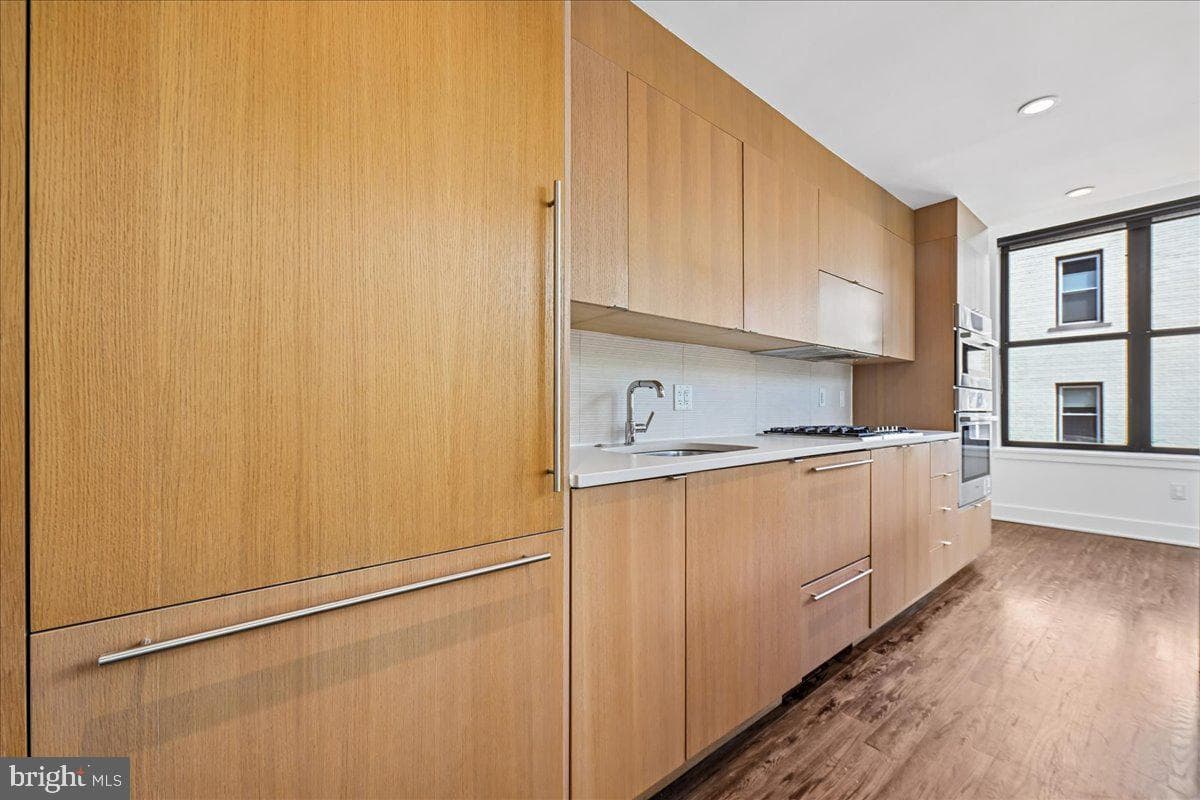 1111 W Street NW #12 photo 21