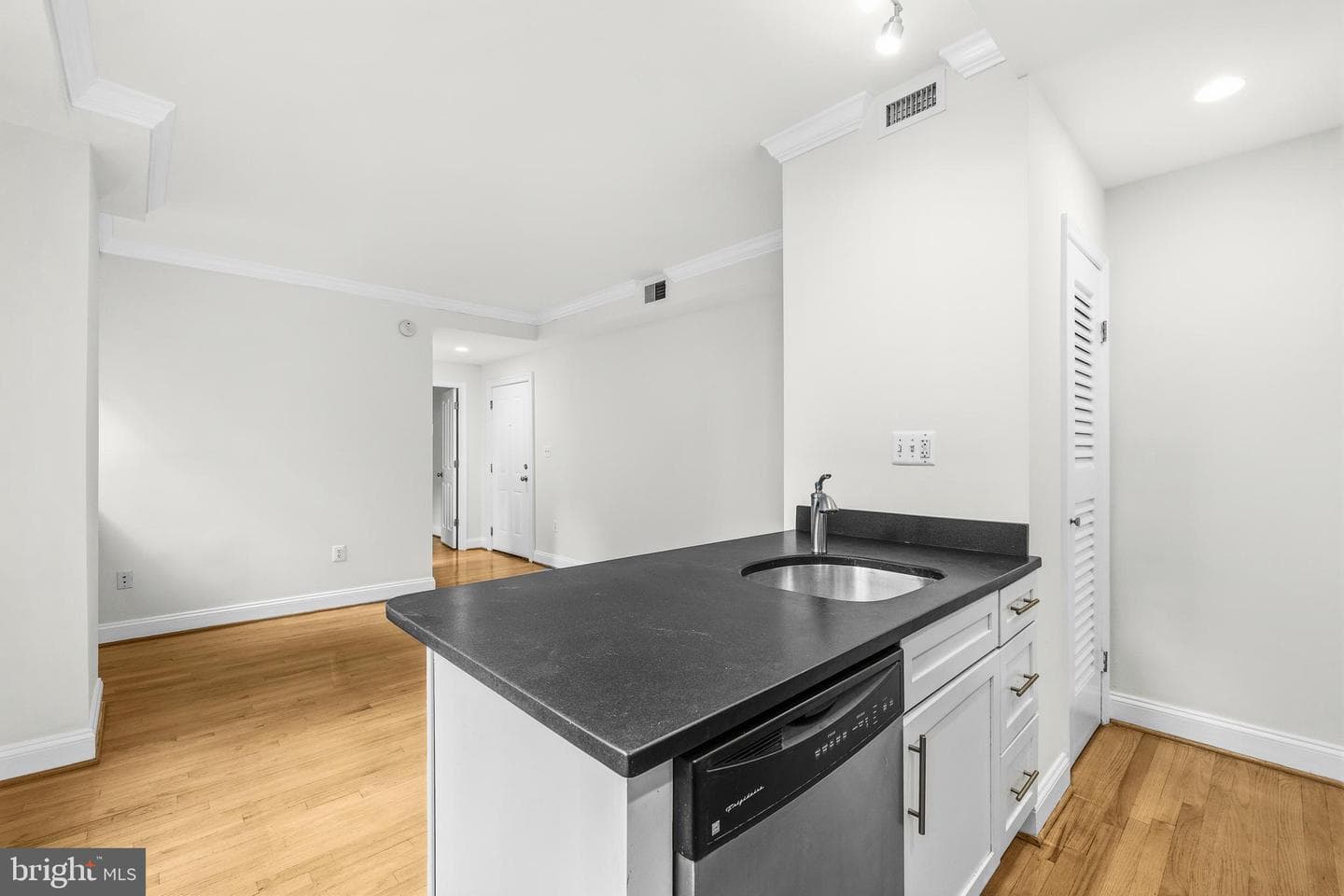 1701 16th Street NW #321 photo 9