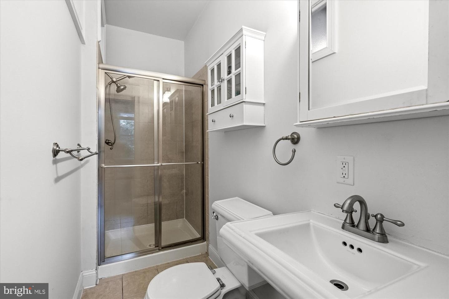 1032 Kenyon Street NW photo 16