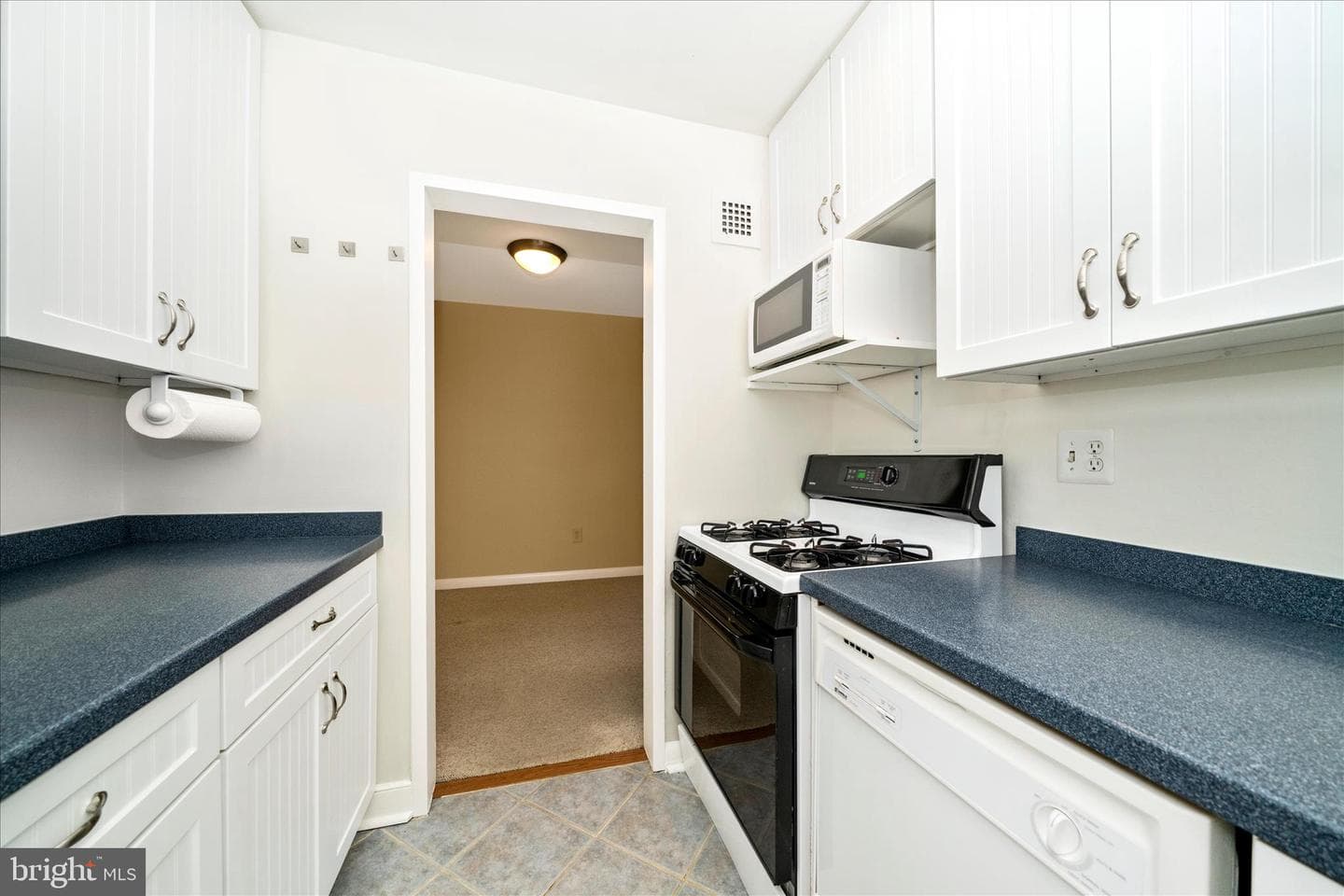 2400 NW 41st Street NW #403 photo 15