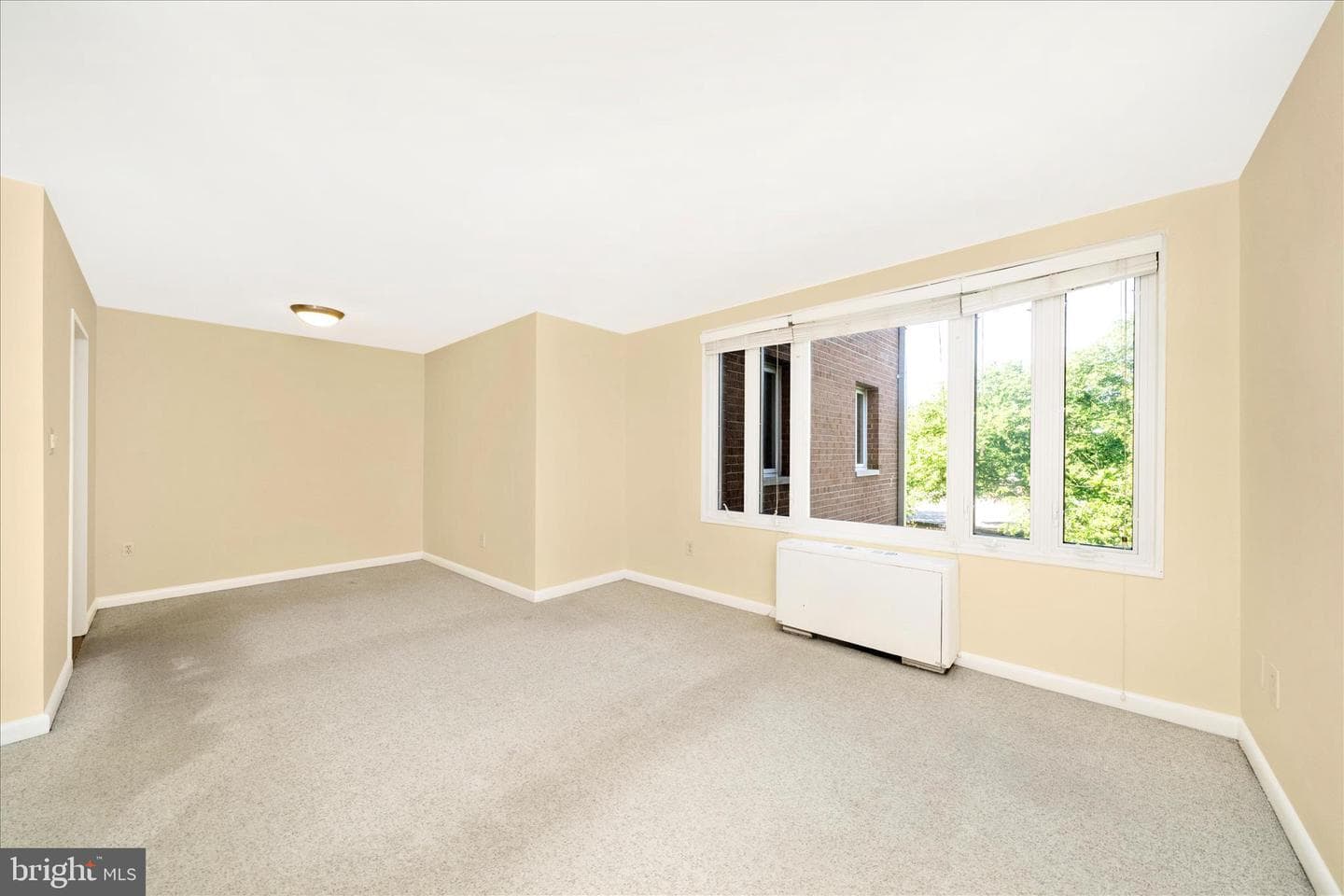 2400 NW 41st Street NW #403 photo 8
