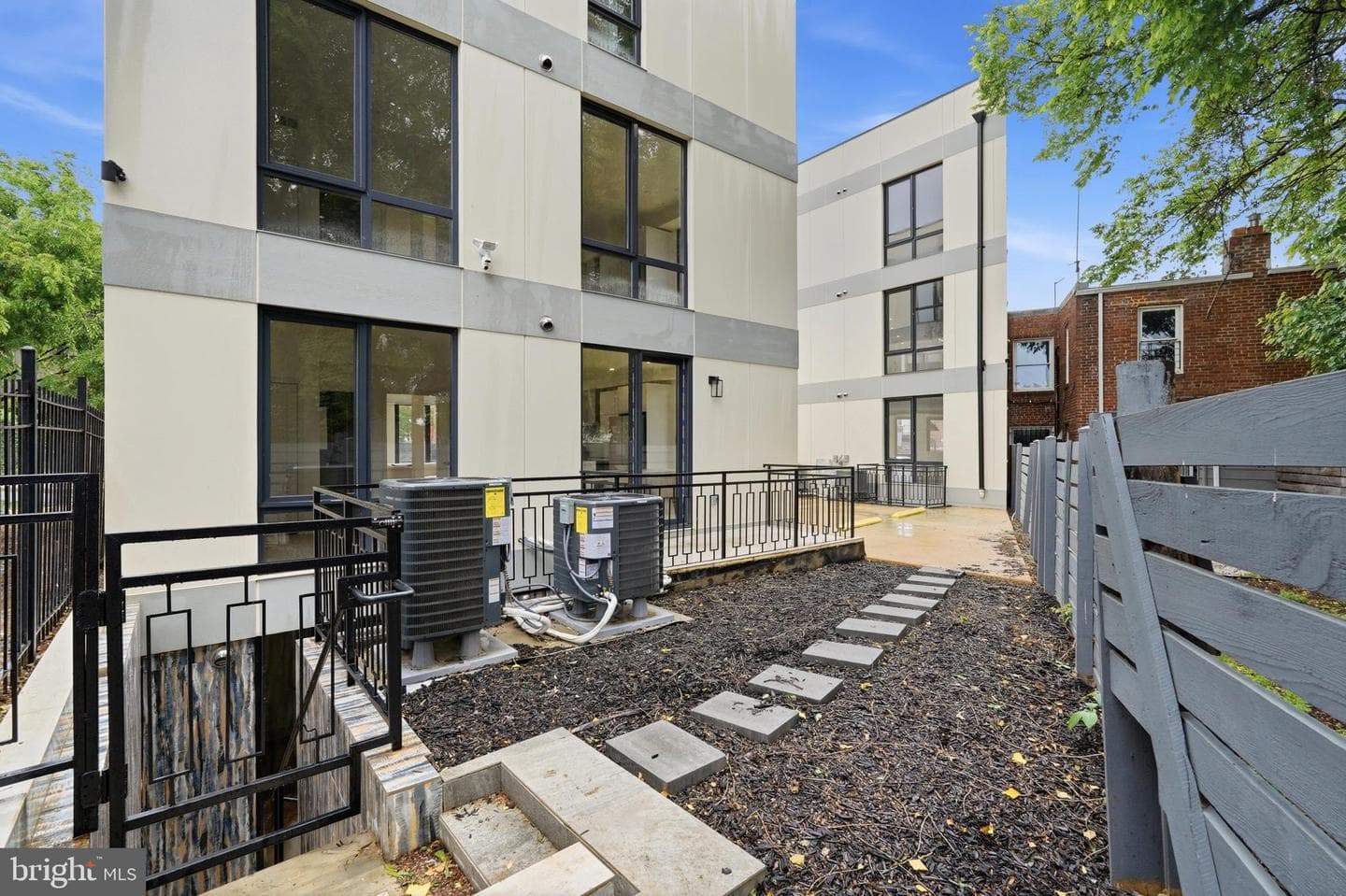1810 Central Place NE #1 photo 34