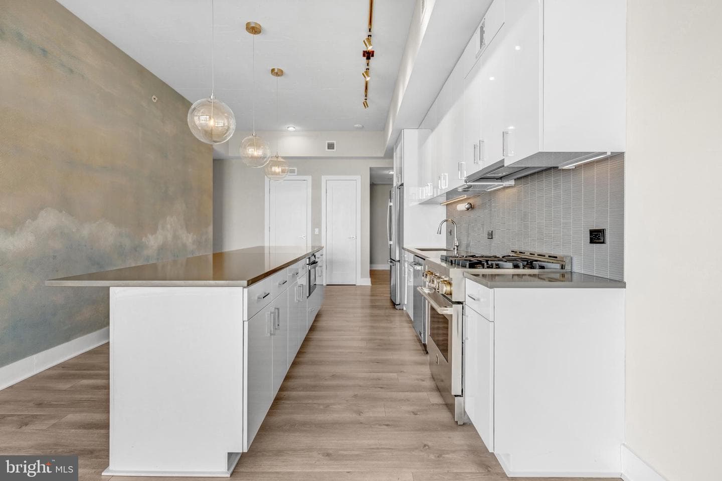 88 V Street SW #808 photo 16