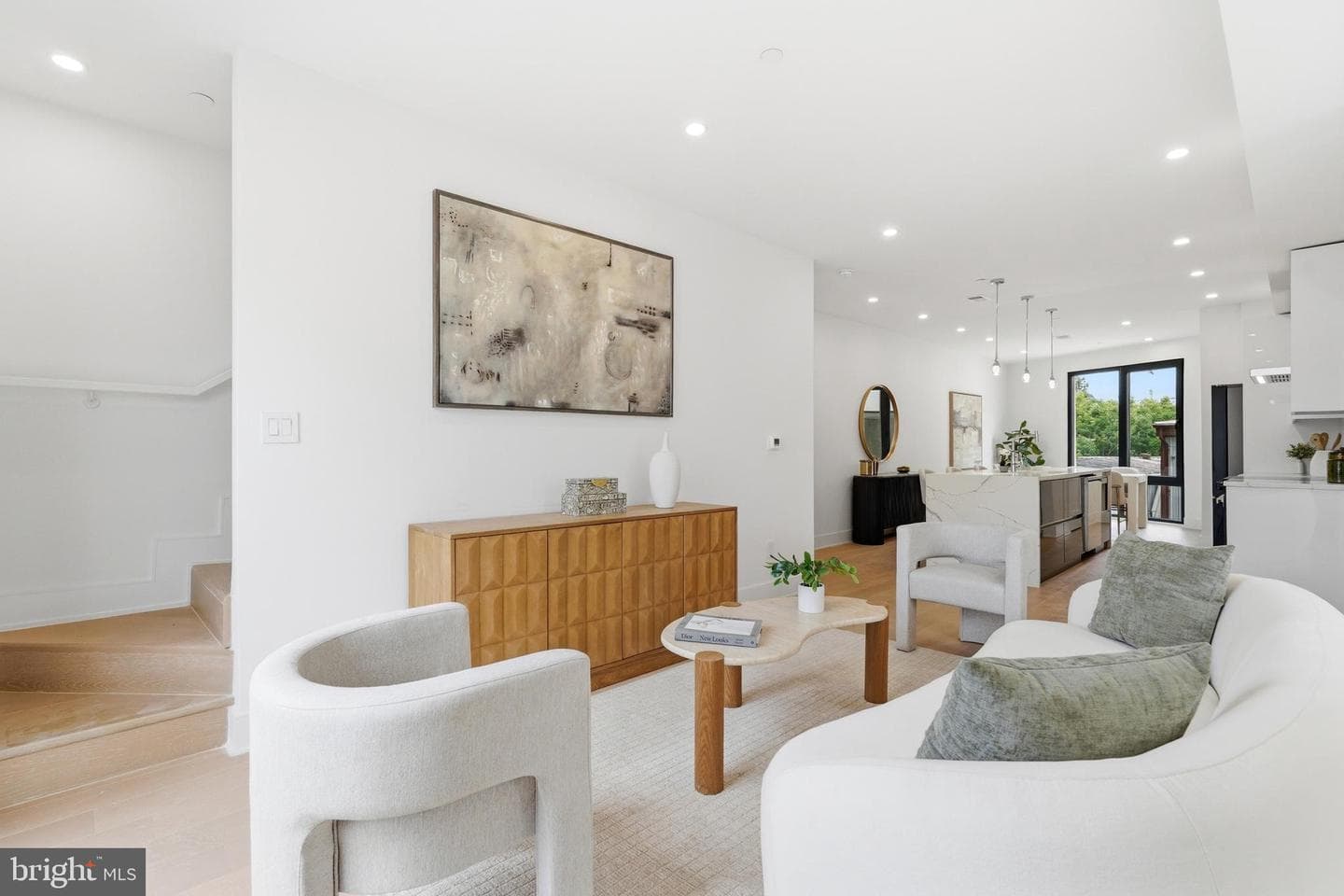 1850 Capitol Avenue NE #2, Washington