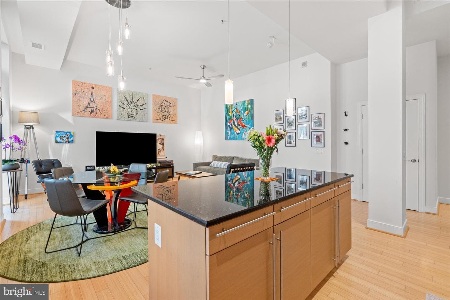 2425 L Street NW #324 photo 14