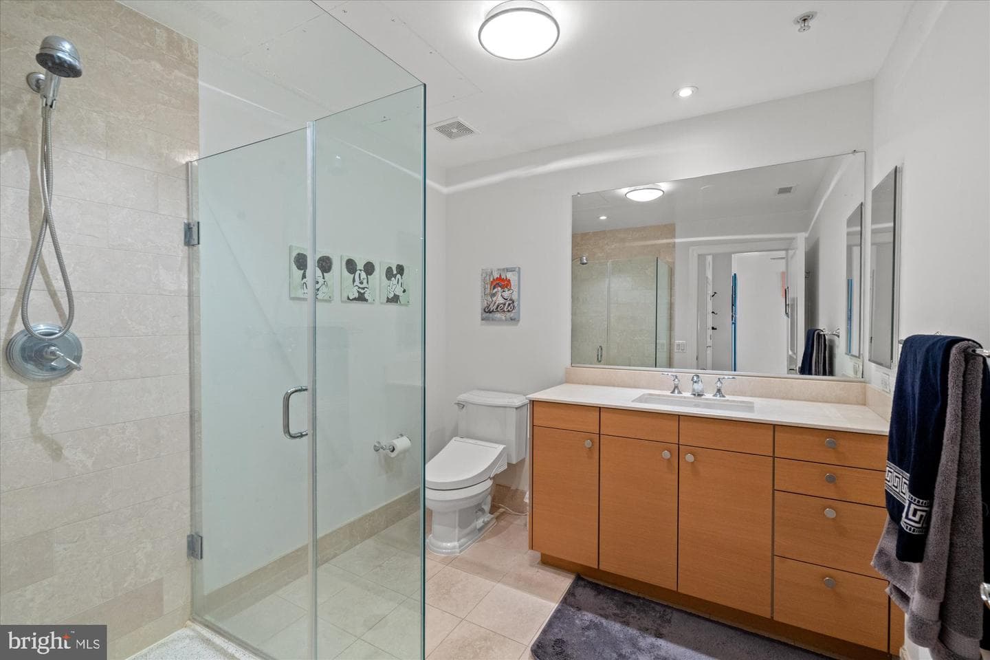2425 L Street NW #324 photo 17